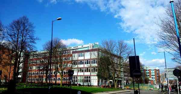 下载黑洞加速器安全吗